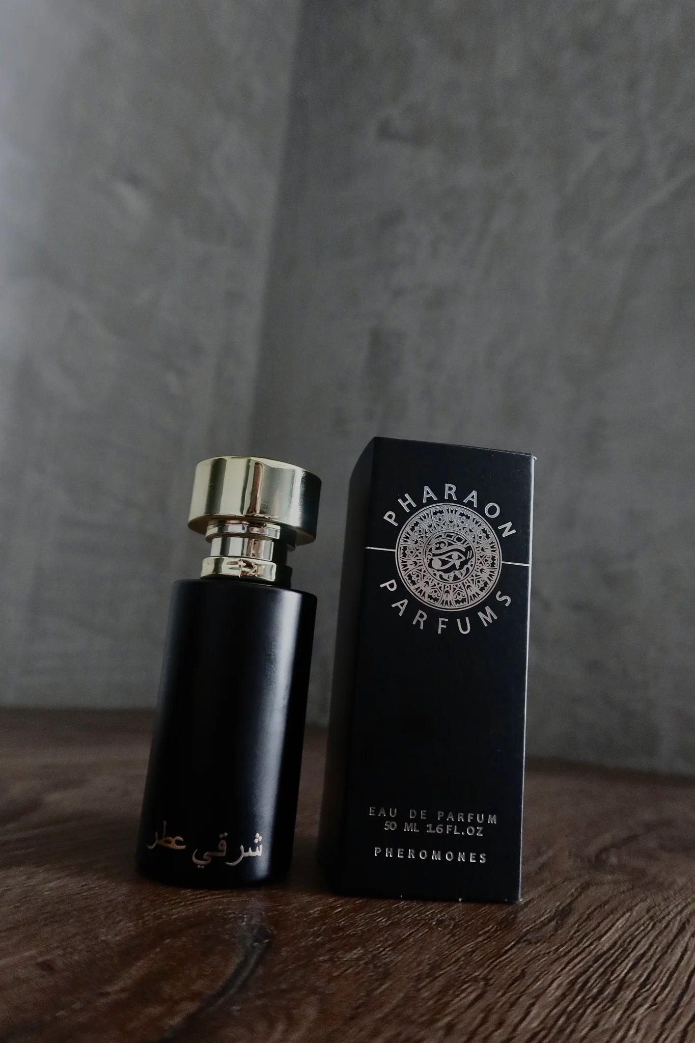 Pharaon Parfums | Perfume de Feromonas Encanto Secreto + Gratis Manual De Seducción